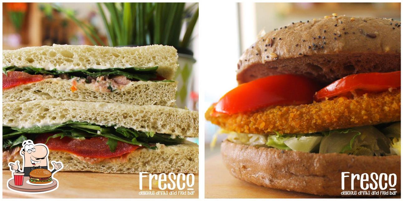 Prenditi un hamburger a Fresco Bar (Food & Drinks)