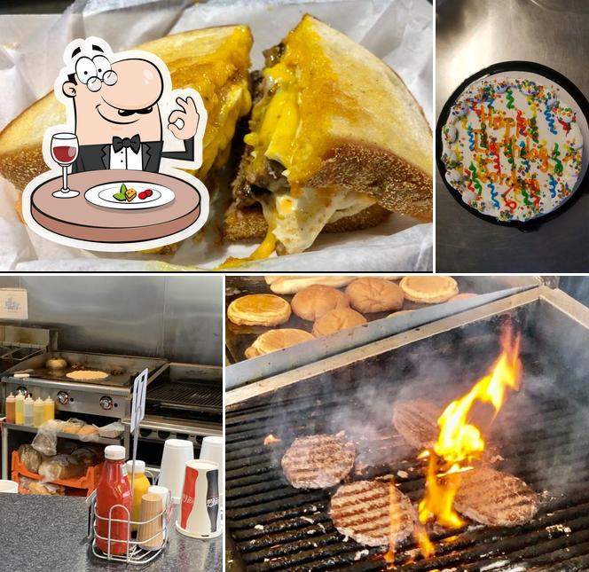 Blue Line Grille in South Park Township Restaurant menu and reviews