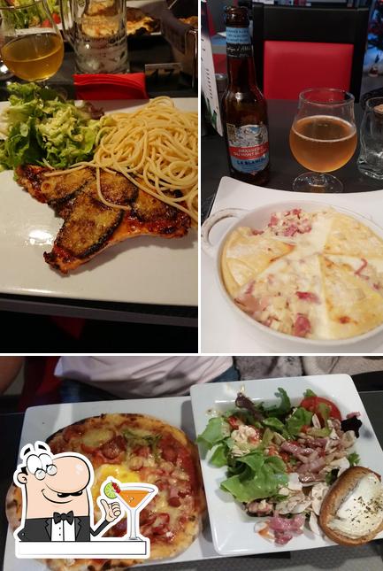 Entre la variedad de cosas que hay en La Provençale también tienes bebida y pizza