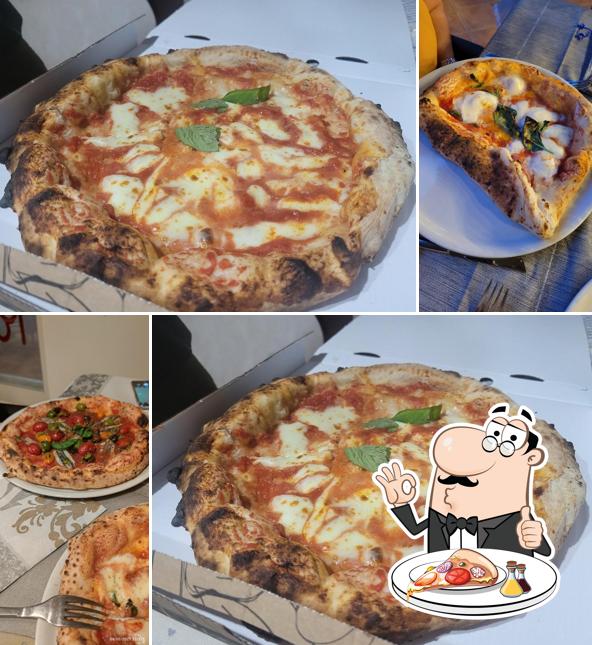 Ordina una pizza a Pizzeria Napoletana Le Lanterne
