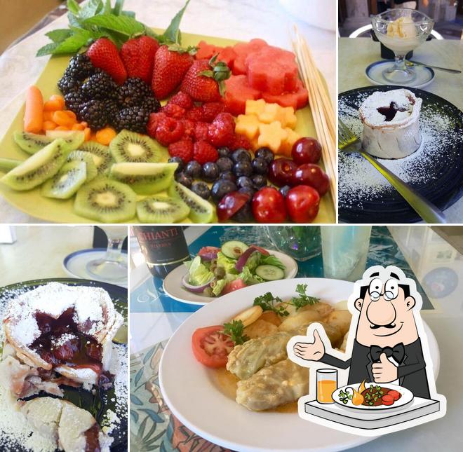 Cafe Jasmin, 125 E Tahquitz Canyon Way 103 in Palm Springs