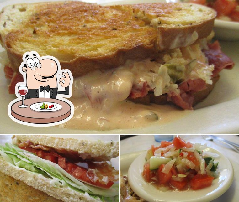 Downtown Diner in Lakeland Restaurant menu and reviews