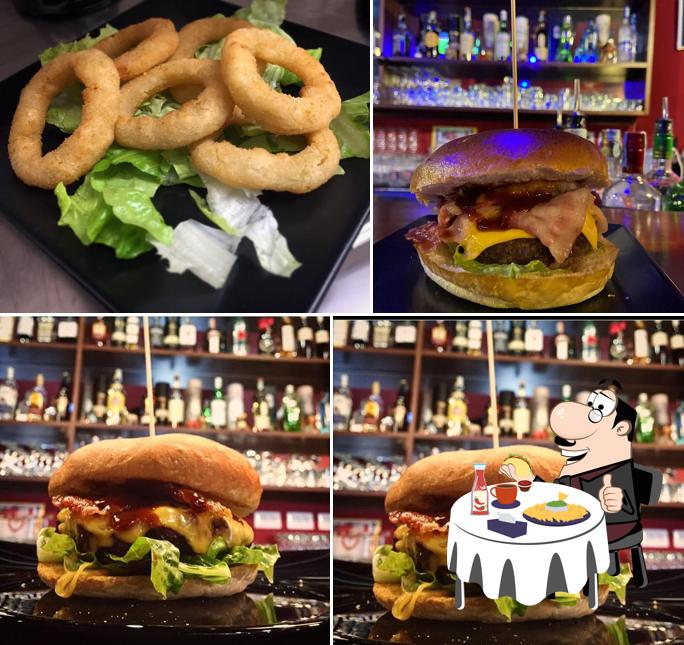 Prova un hamburger a Gubeer Pub
