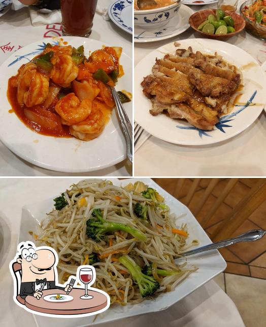Food at Golden China