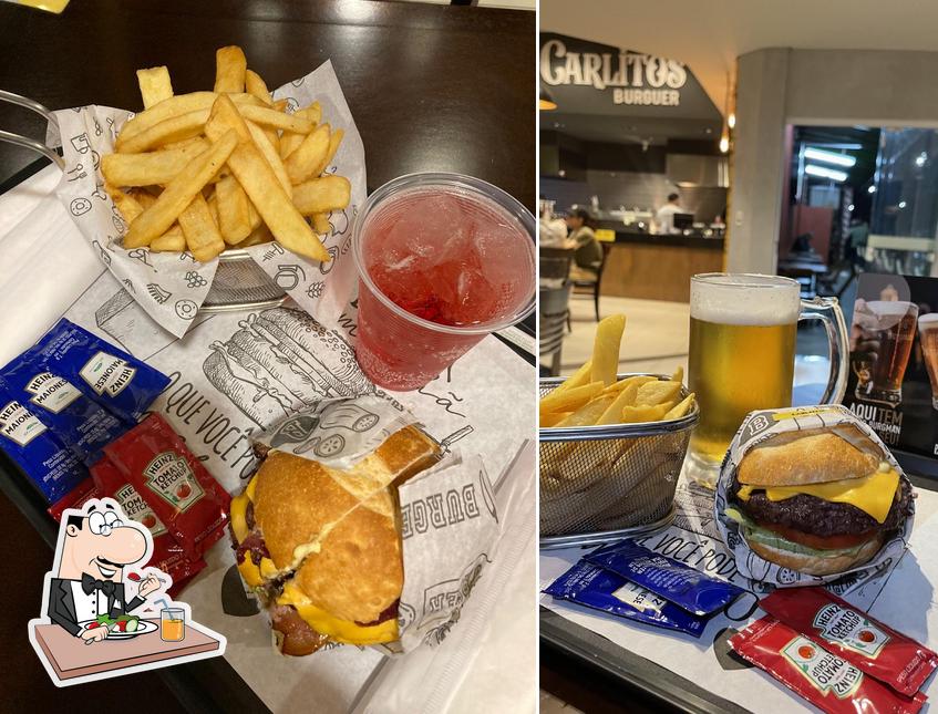 Comida em Carlitos burguer