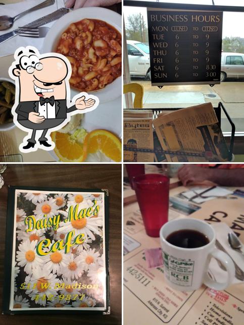Daisy Mae's Cafe in Arkansas City Restaurant menu and reviews