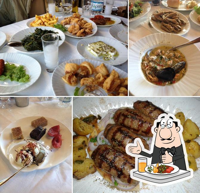 Meals at Τα Πινελίκια Restaurant