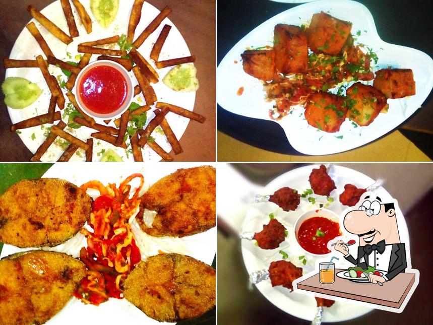 Food at Hotel Alankar, Devgad