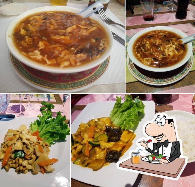 Food at XinXin Restaurant