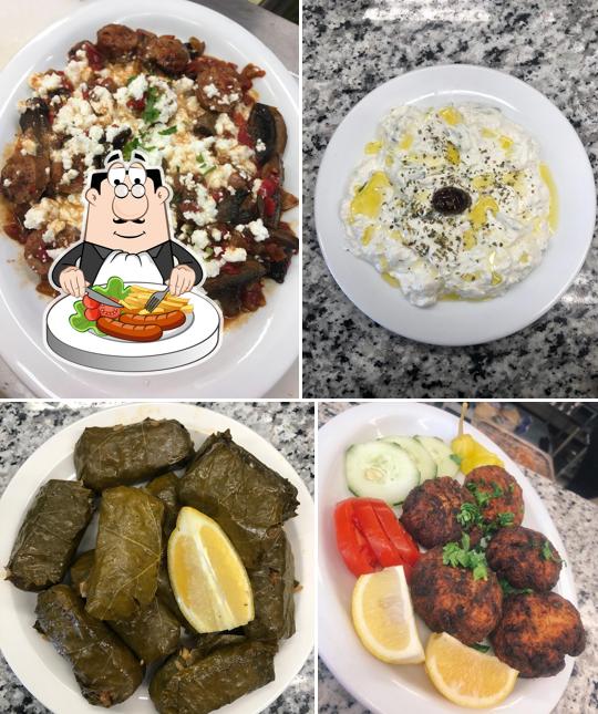 Comida en Katerina’s Taverna & Grill