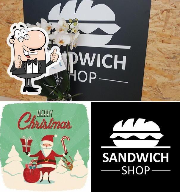 Regarder la photo de Sandwich Shop