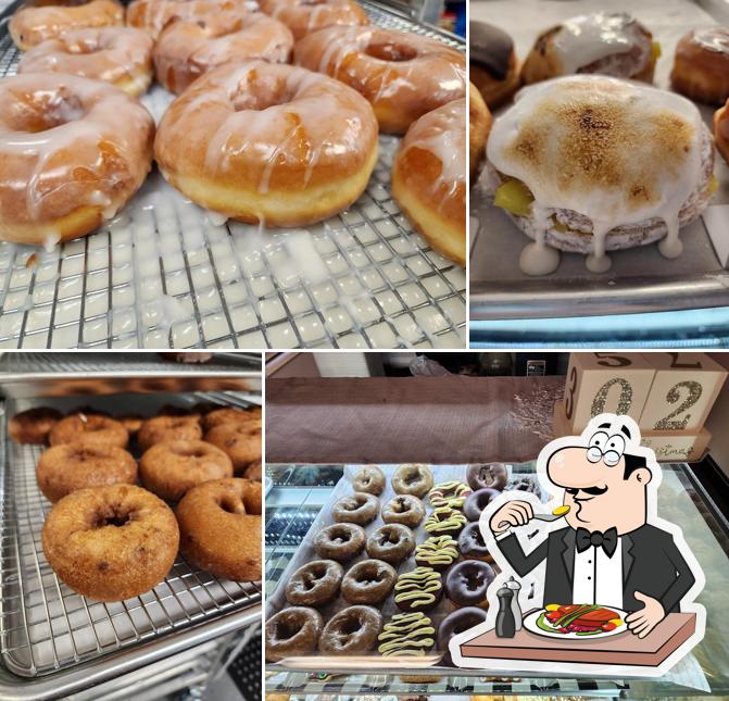 Блюда в "Smoky Mountain Donuts"