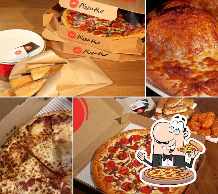 Pizza Hut, 5006 132nd St SE Bldg C Suite 2 in Everett Restaurant menu and reviews
