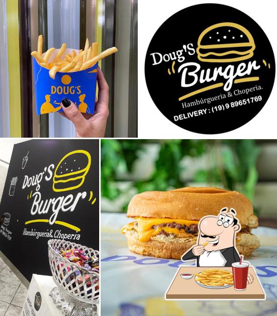 Batata frita em DK Doug's Burger