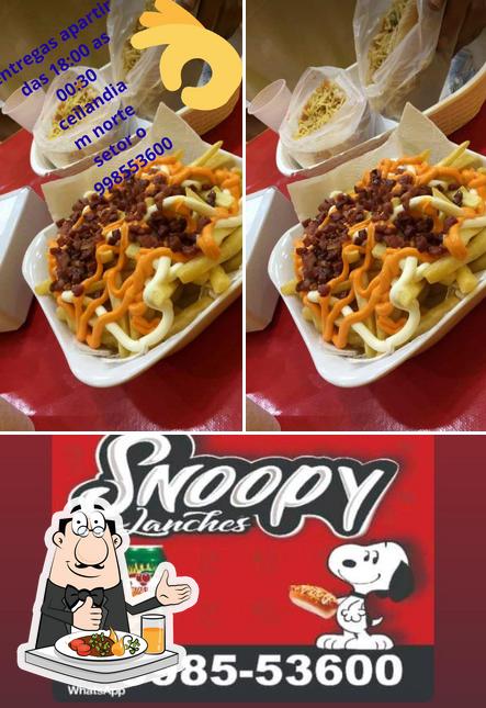 Comida em Snoopy Lanches