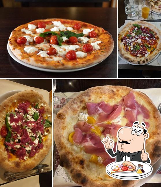 Choisissez des pizzas à Antico Gatoleto