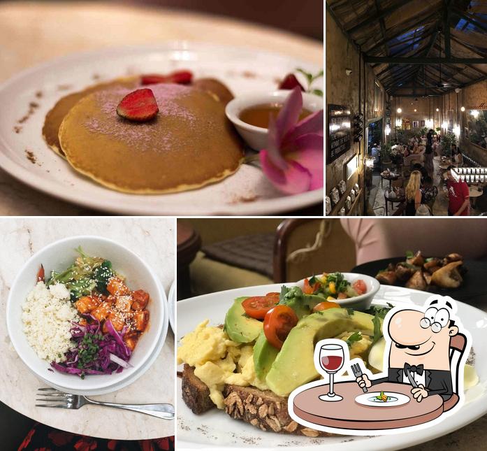 Lazy Cats Cafe, Ubud Restaurant reviews