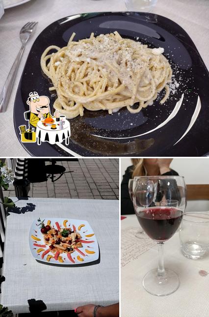 La cibo e vino del ristorante