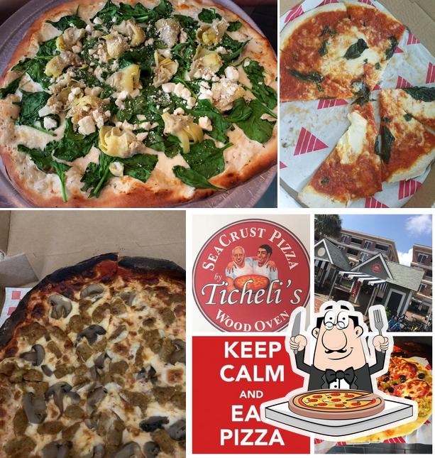 Закажите пиццу в "Ticheli's Pizza"