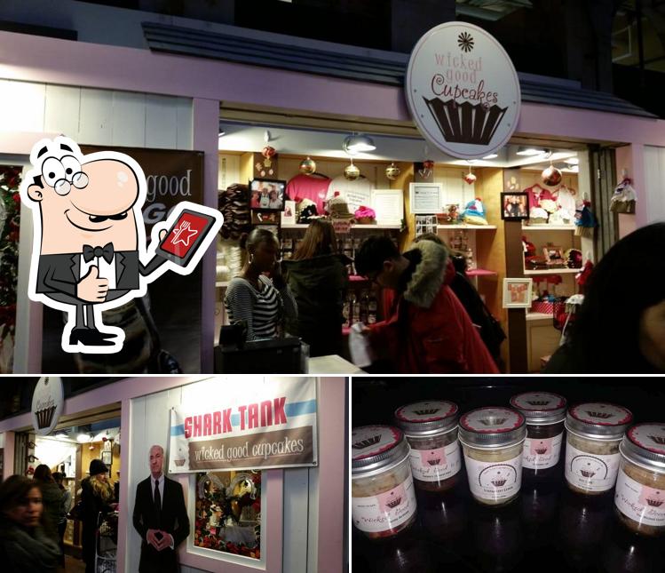 Wicked Good Cupcakes, Faneuil Hall in Boston Restaurant reviews