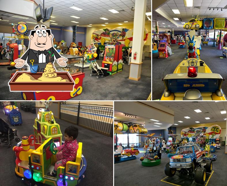 Chuck E. Cheese's restaurant, Dubai, 3CC3+Q23 - Dubai Outlet Mall ...