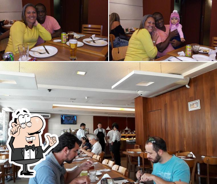 Veja imagens do interior do Restaurante Graça da Vila - Vila da Penha