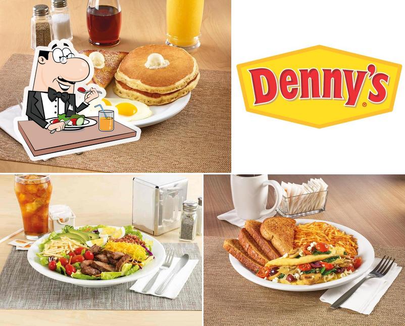 Denny's, 697 TroySchenectady Rd in Latham Restaurant menu and reviews