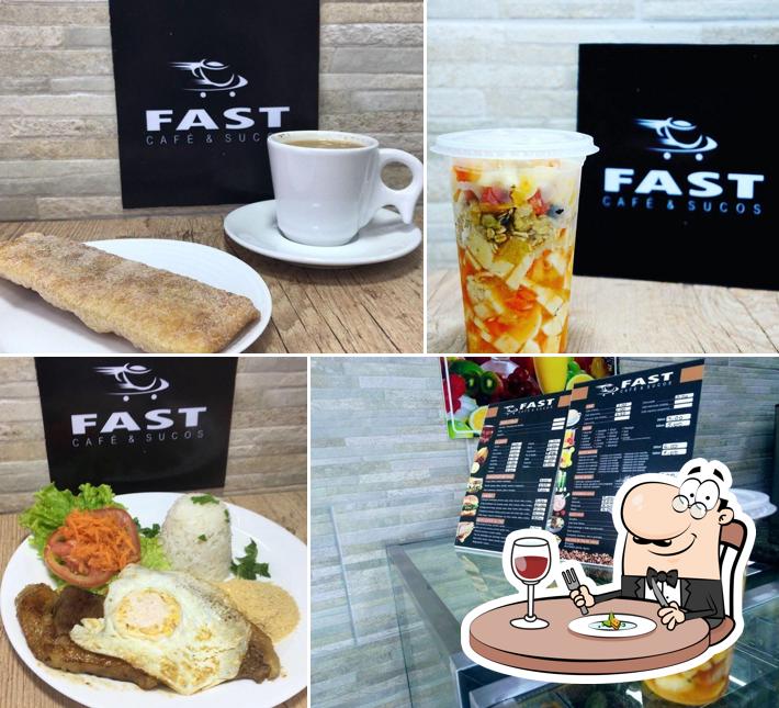 Еда в "Fast Café & Sucos"