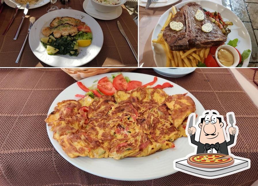 Ordina una pizza a Restaurant Mikula (Grill seafood ristorante)