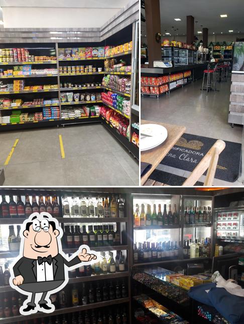 A imagem da interior e álcool a Padaria Dona Clara
