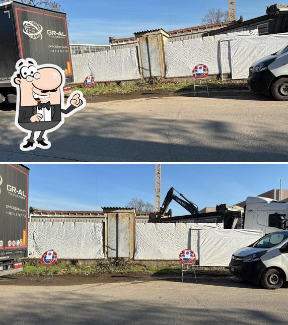 Gli esterni di Ristoranti Deamediterranea Srl