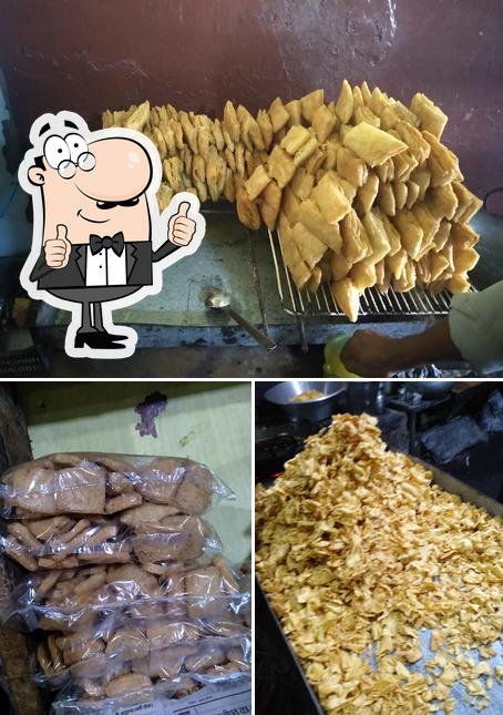 See this pic of Dhiraj Snacks