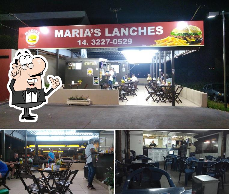 O interior do Maria's Lanches