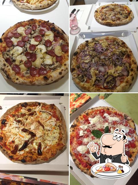 Scegli una pizza a Rosso pizza Piombino Dese