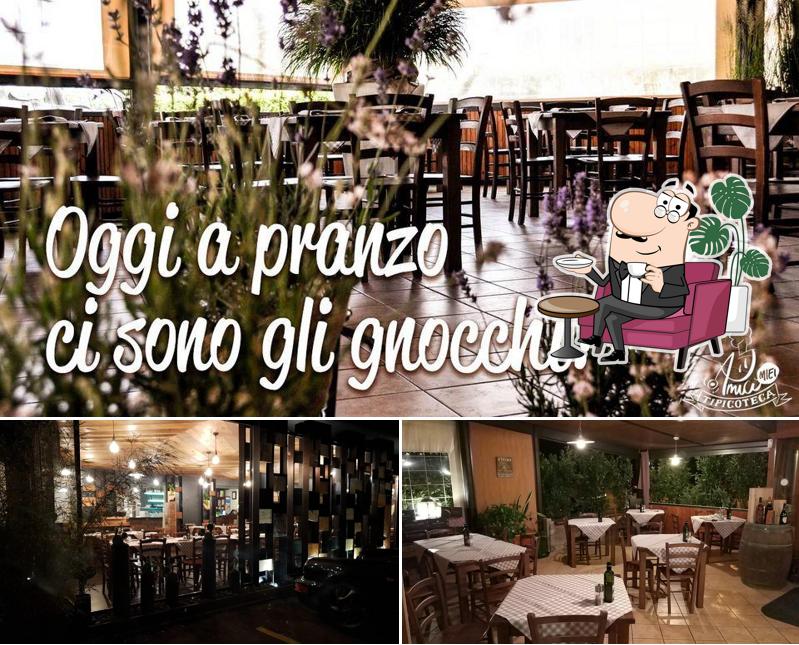 Siediti a un tavolo di Amici Miei Tipicoteca