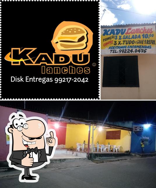 Look at the photo of Kadu Lanches