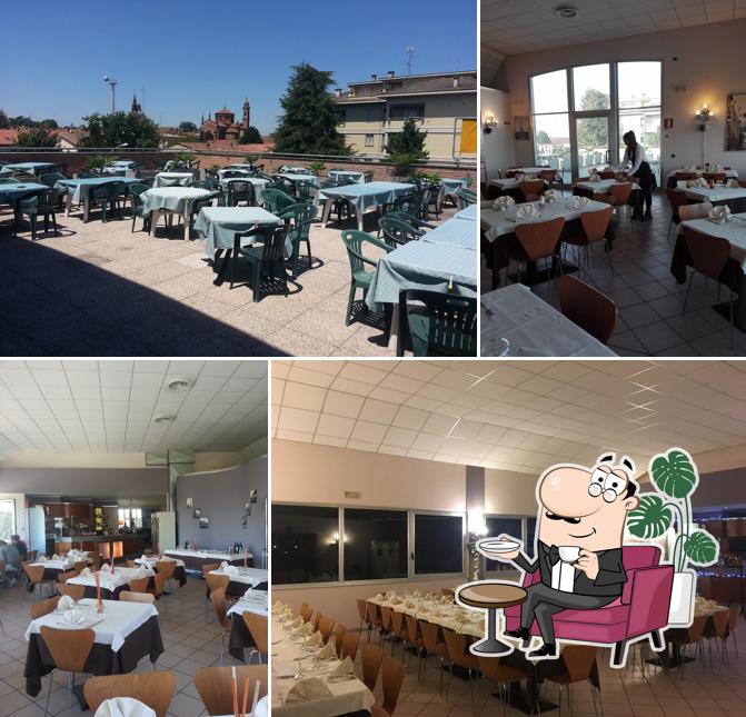 Siediti a un tavolo di Ristorante Pizzeria Lucania