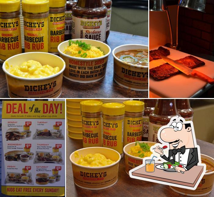 Еда в "Dickey's Barbecue Pit"