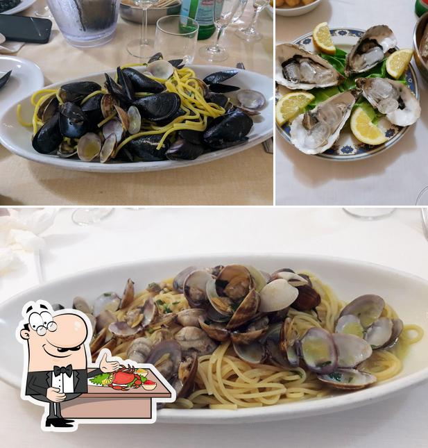 Prenditi la cucina di mare a Ristorante La Colombaia Di Schiano Lo Moriello A