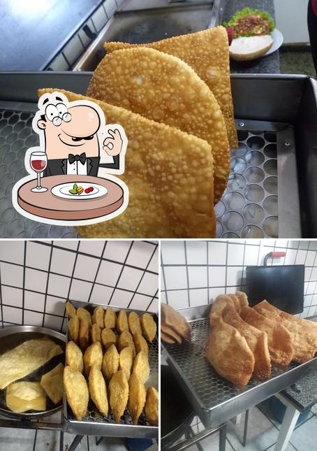 Comida em Pastelaria Vila Nova