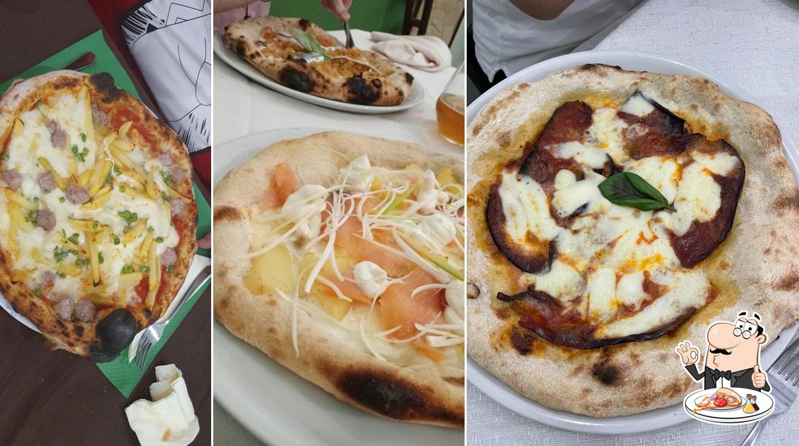 A Pizzeria Basilicò, vous pouvez déguster des pizzas