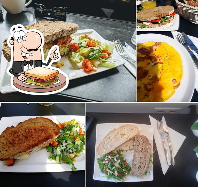 Blend, "Because everyday is Sunday"