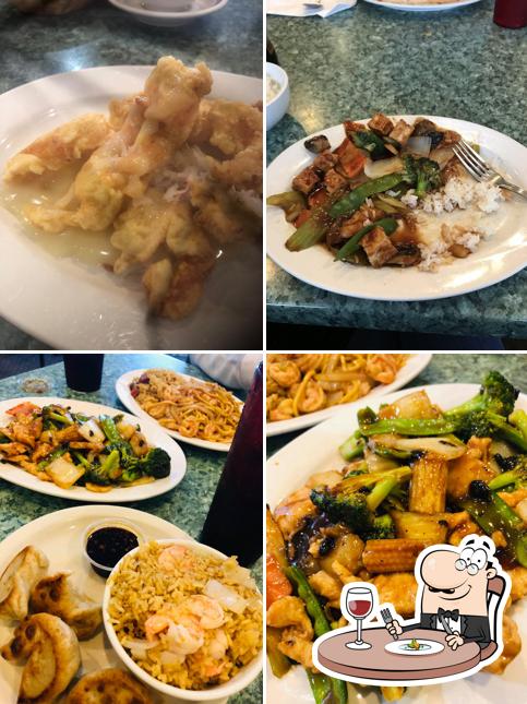 Food at Mei Zhen Chinese Restaurant