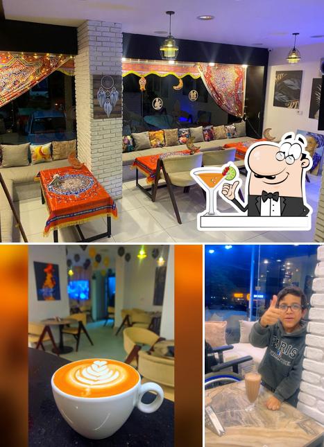 Among various things one can find drink and interior at سكوير كافية SQUARE CAFFEE