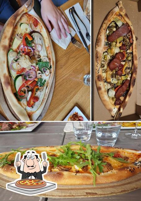 Choisissez des pizzas à Restaurant Neuzeit - Mönchengladbach