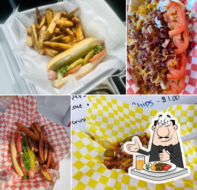 Best chicago dog in Port Charlotte restaurants, spring 2024
