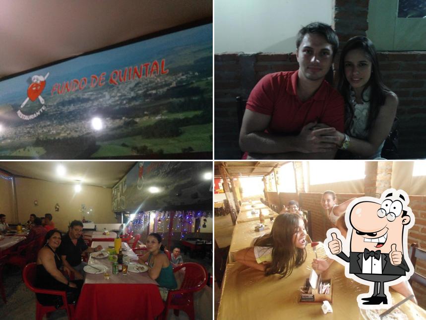 Fundo De Quintal