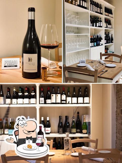 È gradevole prendersi un bicchiere di vino a Enoteca Primo