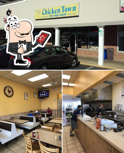 Chicken Town, 2799 Hooper Ave in Brick Restaurant menu and reviews