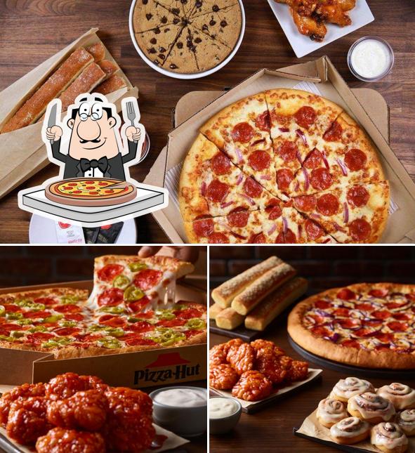 Pizza Hut in McRae Restaurant menu and reviews